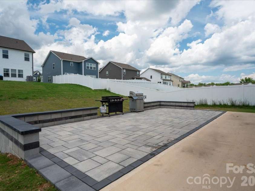 144 Stonewater Drive, Oakboro, NC 28129.  MLS# CAR4390571, YatesRealty ID 30210. 