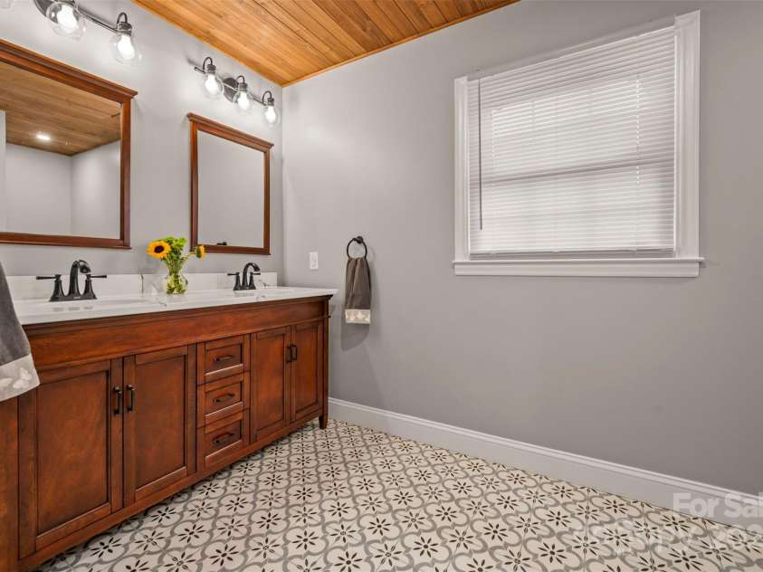 1885 Rock Road, Rutherfordton, NC 28139.  MLS# CAR4286963, YatesRealty ID 30211. 