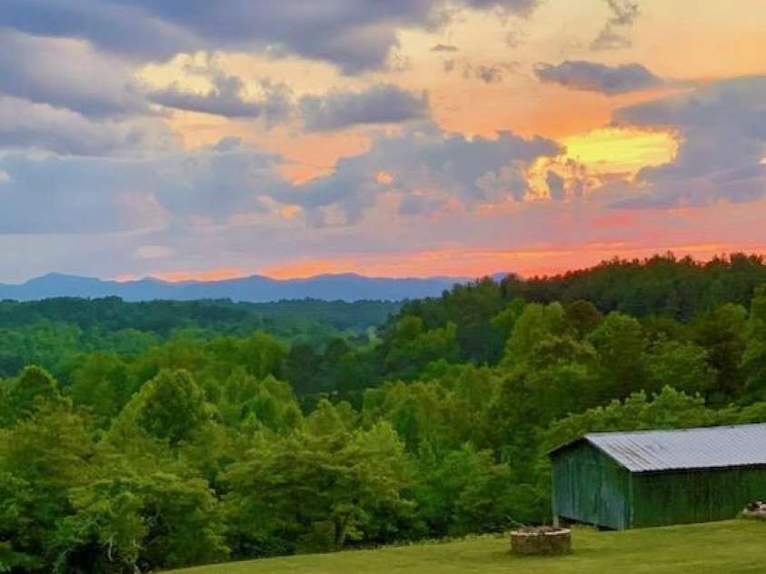 1885 Rock Road, Rutherfordton, NC 28139.  MLS# CAR4286963, YatesRealty ID 30211. 