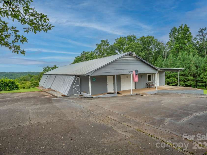 1885 Rock Road, Rutherfordton, NC 28139.  MLS# CAR4286963, YatesRealty ID 30211. 