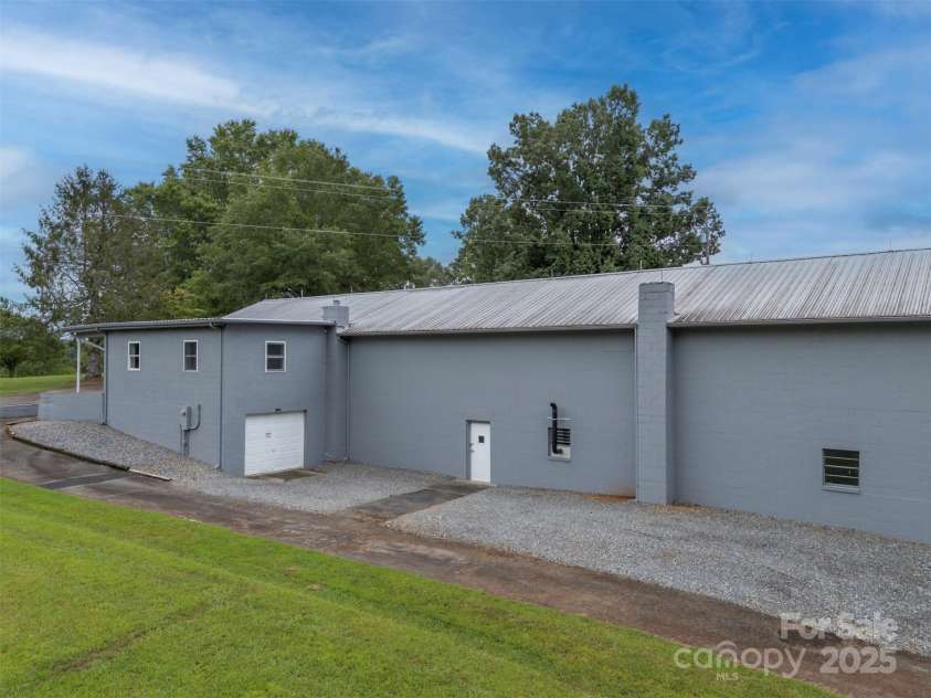 1885 Rock Road, Rutherfordton, NC 28139.  MLS# CAR4286963, YatesRealty ID 30211. 