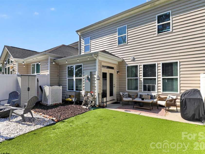 773 River Park Road, Belmont, NC 28012.  MLS# CAR4391220, YatesRealty ID 30213. 