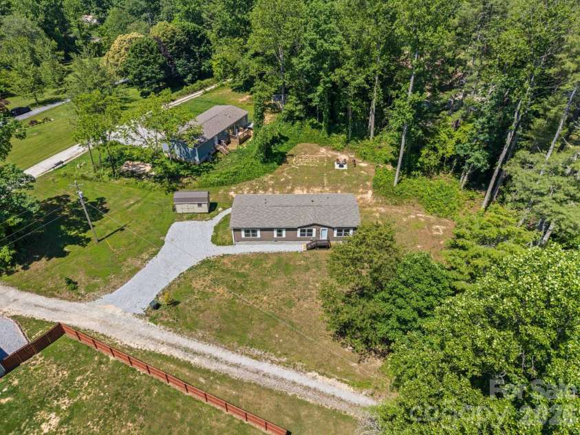 151 Field Sparrow Lane, Hendersonville, NC 28792.  MLS# CAR4388296, YatesRealty ID 30216. Aerial View