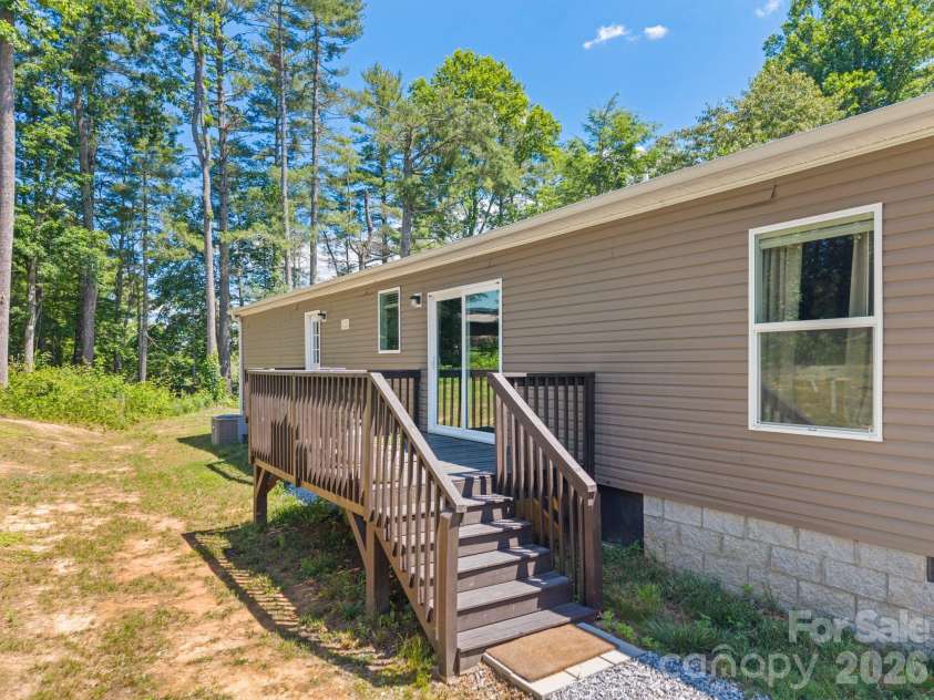 151 Field Sparrow Lane, Hendersonville, NC 28792.  MLS# CAR4388296, YatesRealty ID 30216. Back Deck