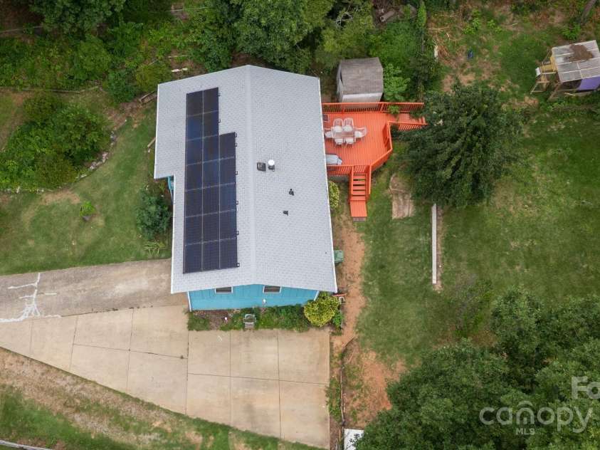 43 Evelake Drive, Asheville, NC 28806.  MLS# CAR4289143, YatesRealty ID 30216. Ariel