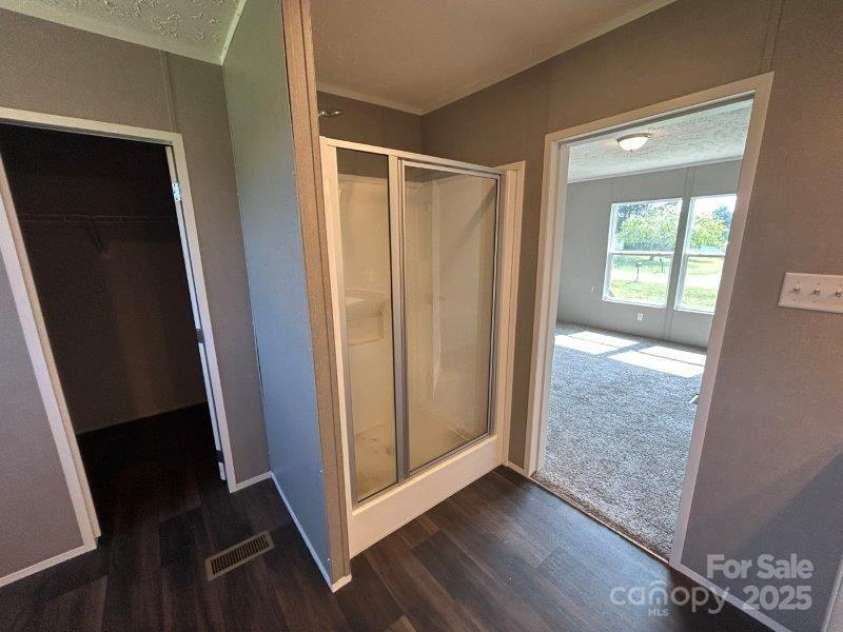 1849 Weston Drive, Vale, NC 28168.  MLS# CAR4289232, YatesRealty ID 30218. Primary bath