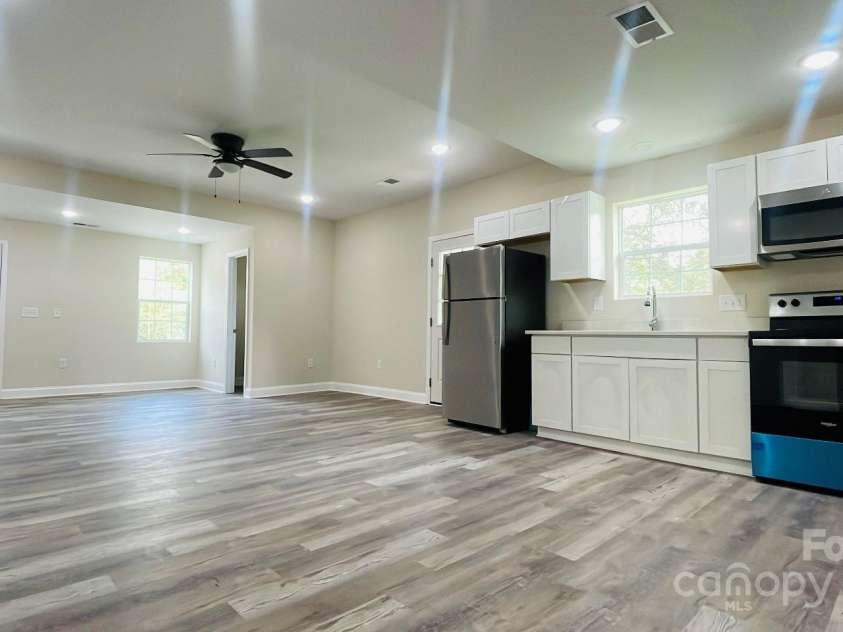 393 Cherry Street, Wadesboro, NC 28170.  MLS# CAR4289153, YatesRealty ID 30219. 