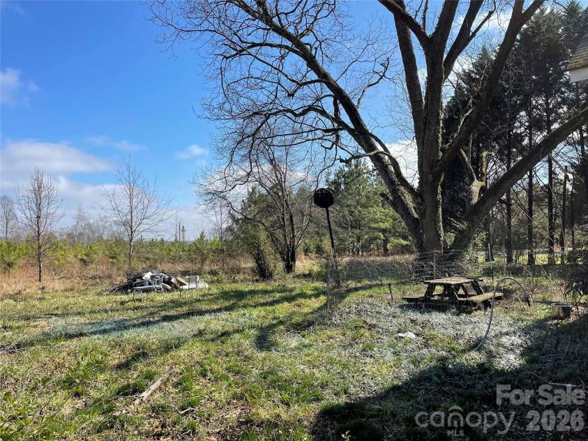 2831 Bettis Road, Grover, NC 28073.  MLS# CAR4352229, YatesRealty ID 3022. 