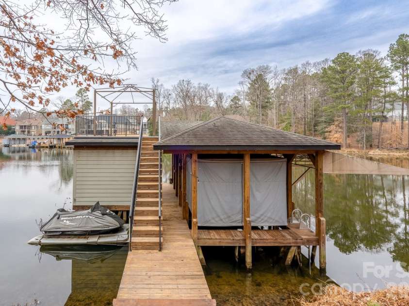 338 Plantation Way, Mount Gilead, NC 27306.  MLS# CAR4335615, YatesRealty ID 3022. 