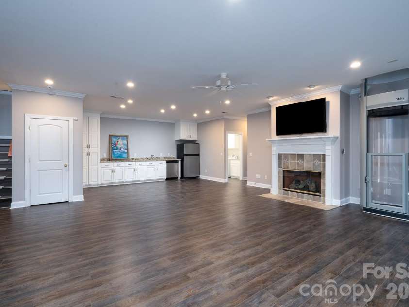 338 Plantation Way, Mount Gilead, NC 27306.  MLS# CAR4335615, YatesRealty ID 3022. Basement Living Area