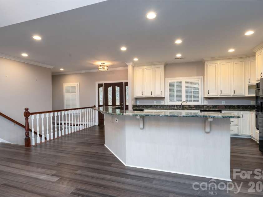 338 Plantation Way, Mount Gilead, NC 27306.  MLS# CAR4335615, YatesRealty ID 3022. Main Level Kitchen