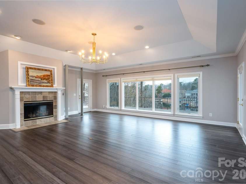 338 Plantation Way, Mount Gilead, NC 27306.  MLS# CAR4335615, YatesRealty ID 3022. Main Level Open Concept Living and Dining Area