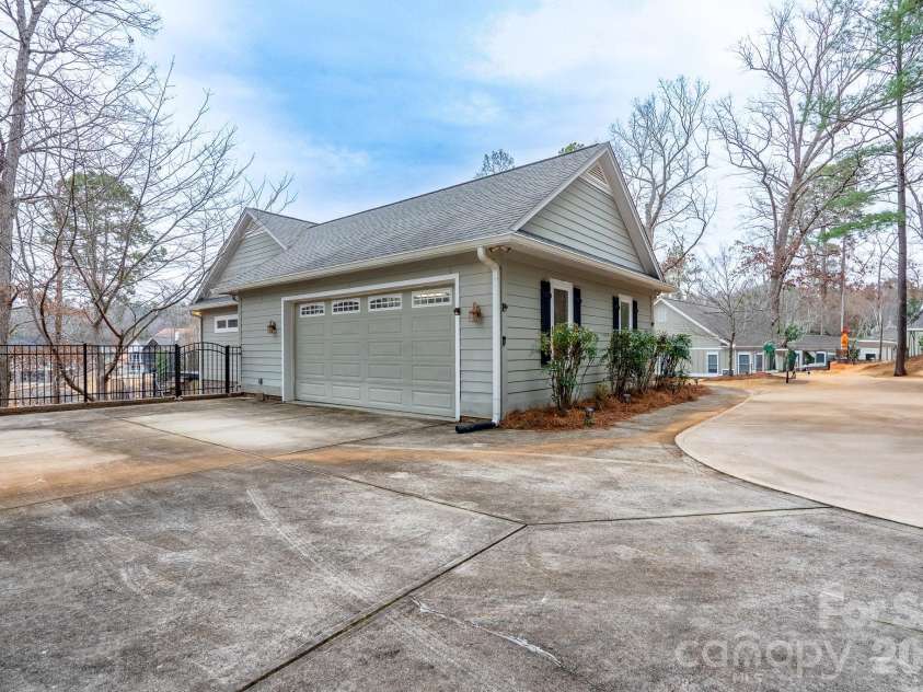 338 Plantation Way, Mount Gilead, NC 27306.  MLS# CAR4335615, YatesRealty ID 3022. Two Car Attached Garage