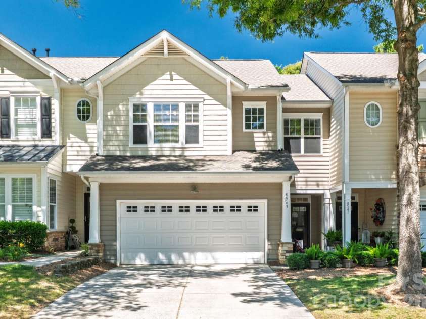 8543 Brookings Drive, Charlotte, NC 28269.  MLS# CAR4390666, YatesRealty ID 30220. 
