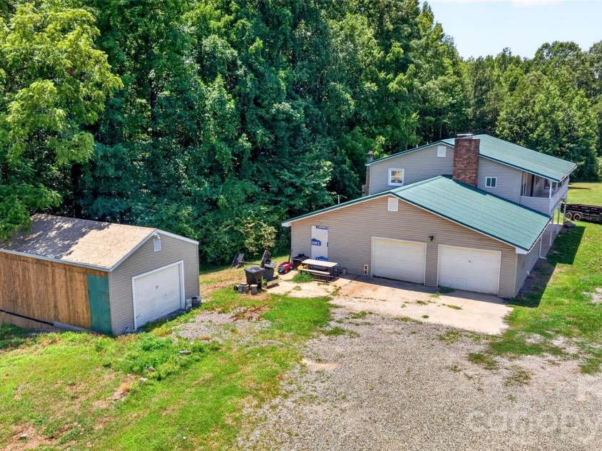 766 Shiloh Road, Statesville, NC 28677.  MLS# CAR4388150, YatesRealty ID 30221. 