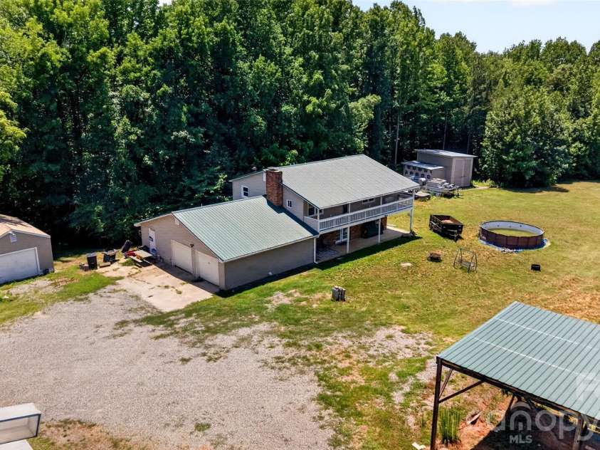 766 Shiloh Road, Statesville, NC 28677.  MLS# CAR4388150, YatesRealty ID 30221. 