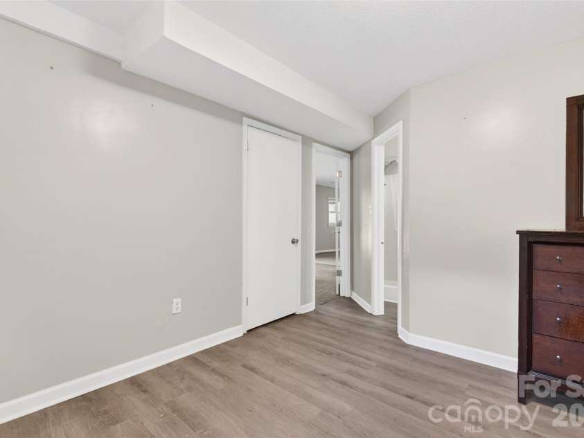 766 Shiloh Road, Statesville, NC 28677.  MLS# CAR4388150, YatesRealty ID 30221. 