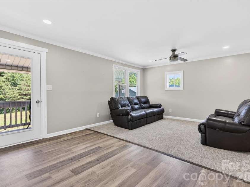 766 Shiloh Road, Statesville, NC 28677.  MLS# CAR4388150, YatesRealty ID 30221. 