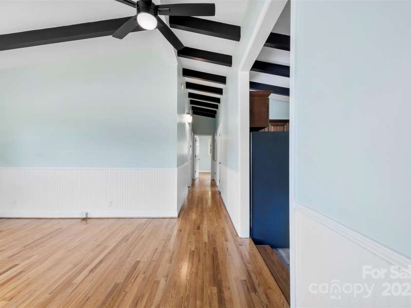 1313 Signal Avenue, Gastonia, NC 28052.  MLS# CAR4286145, YatesRealty ID 30223. 