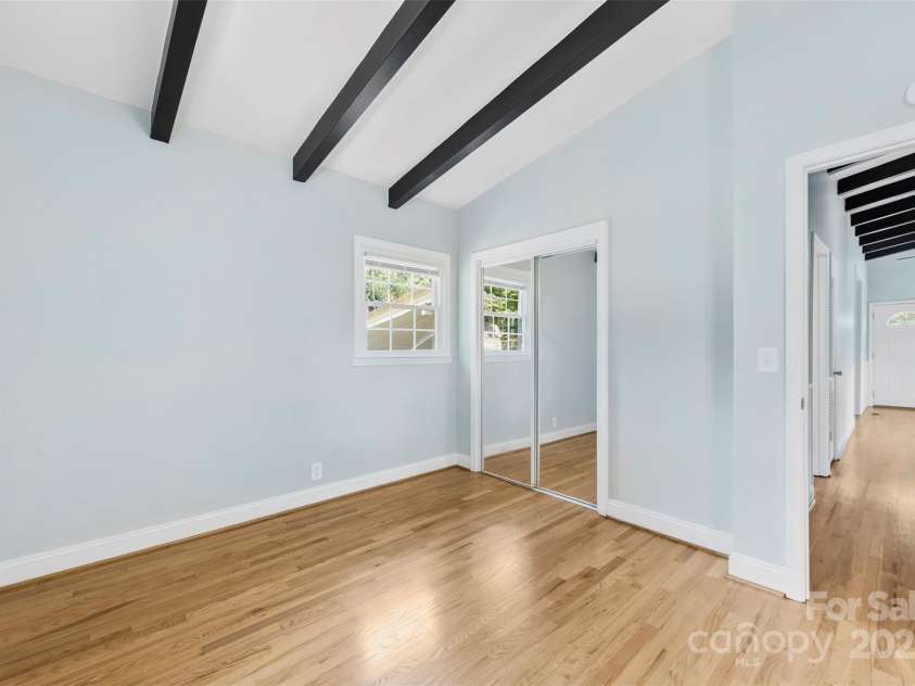 1313 Signal Avenue, Gastonia, NC 28052.  MLS# CAR4286145, YatesRealty ID 30223. 