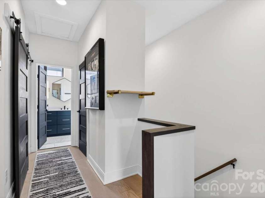 1005 Zinc Lane, Charlotte, NC 28205.  MLS# CAR4388220, YatesRealty ID 30224. 