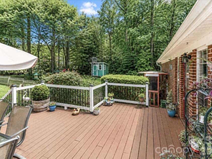 6803 Lowesville Lane, Stanley, NC 28164.  MLS# CAR4385358, YatesRealty ID 30226. Back Deck