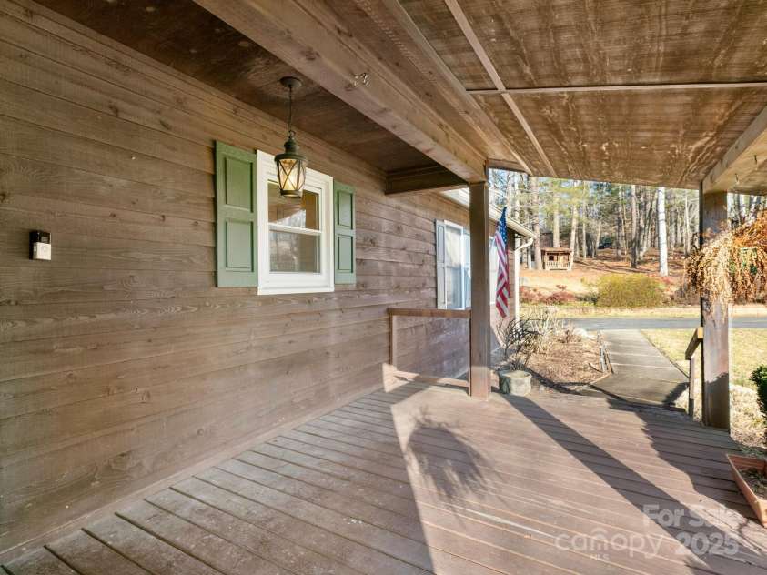 10 Shawn Drive, Etowah, NC 28729.  MLS# CAR4221140, YatesRealty ID 3023. 