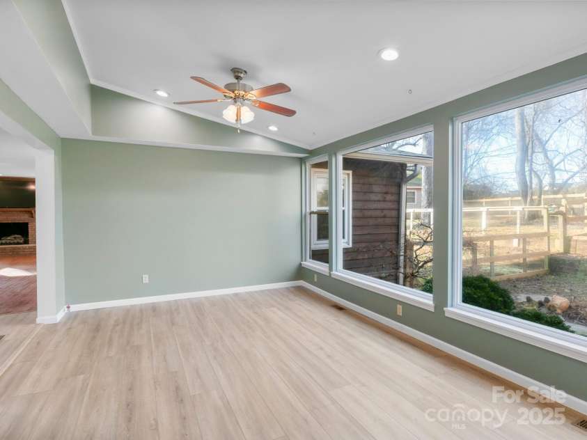 10 Shawn Drive, Etowah, NC 28729.  MLS# CAR4221140, YatesRealty ID 3023. 