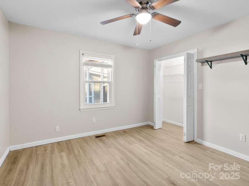 10 Shawn Drive, Etowah, NC 28729.  MLS# CAR4221140, YatesRealty ID 3023. 