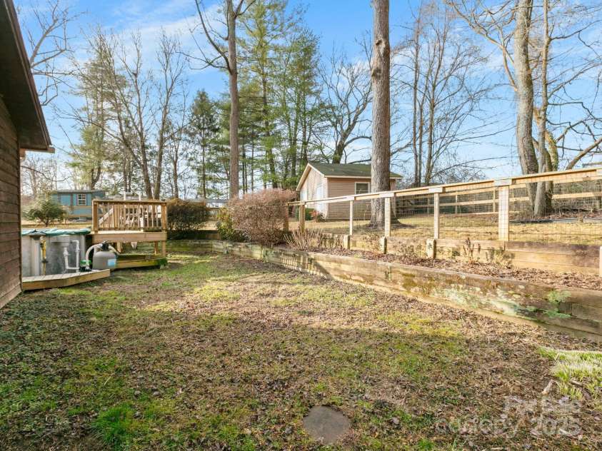 10 Shawn Drive, Etowah, NC 28729.  MLS# CAR4221140, YatesRealty ID 3023. 