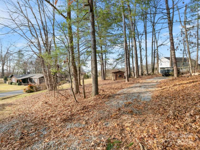 10 Shawn Drive, Etowah, NC 28729.  MLS# CAR4221140, YatesRealty ID 3023. 