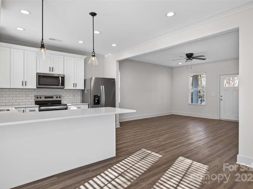 729 Wabash Avenue, Charlotte, NC 28208.  MLS# CAR4330495, YatesRealty ID 3023. 