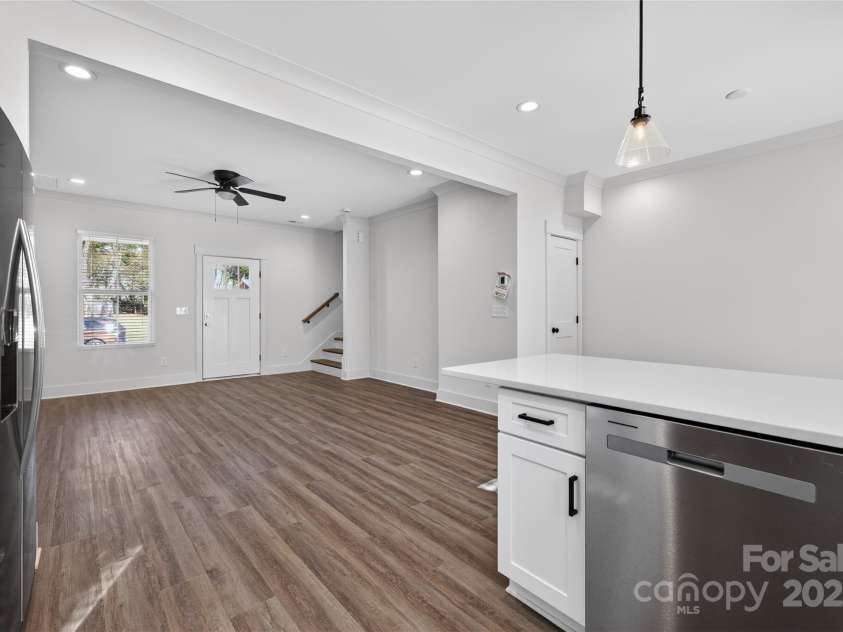 729 Wabash Avenue, Charlotte, NC 28208.  MLS# CAR4330495, YatesRealty ID 3023. 