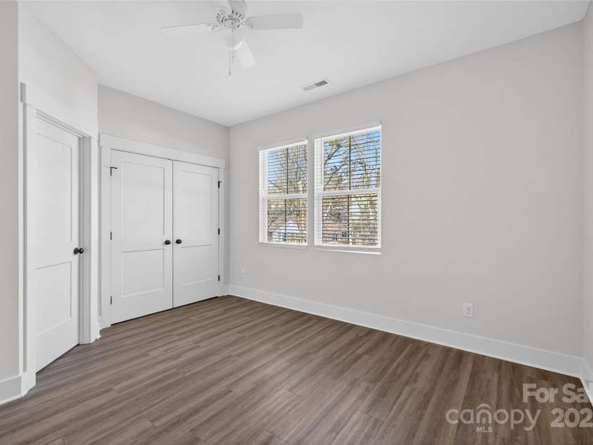 729 Wabash Avenue, Charlotte, NC 28208.  MLS# CAR4330495, YatesRealty ID 3023. 