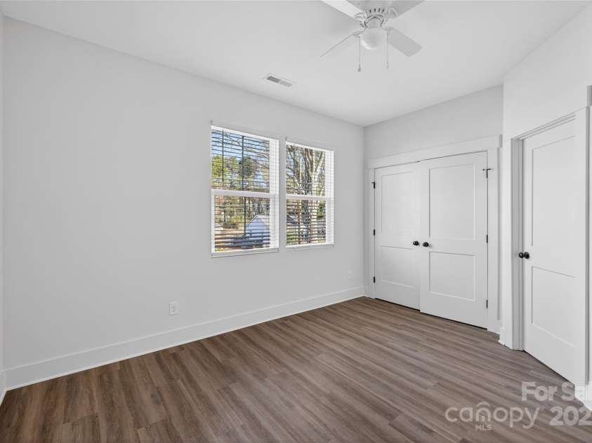 729 Wabash Avenue, Charlotte, NC 28208.  MLS# CAR4330495, YatesRealty ID 3023. 