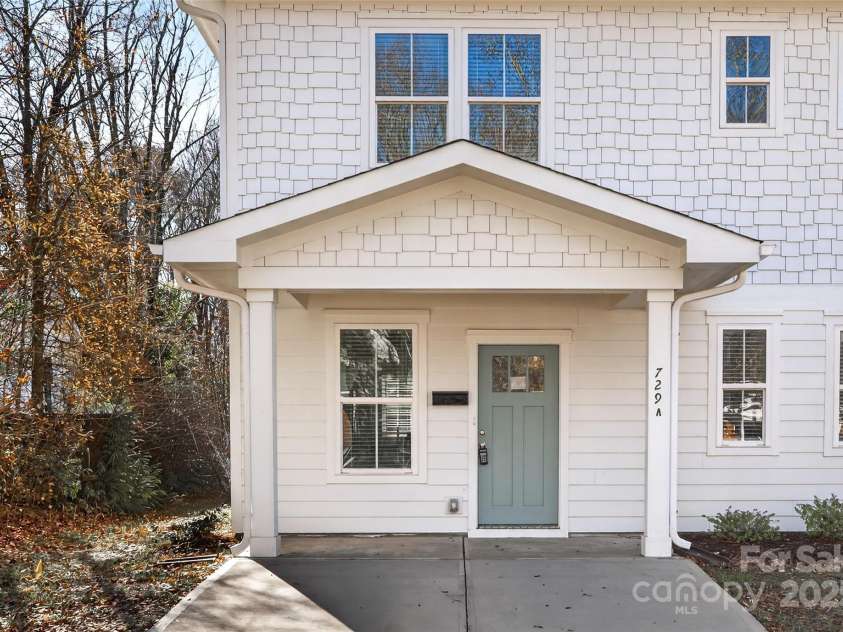 729 Wabash Avenue, Charlotte, NC 28208.  MLS# CAR4330495, YatesRealty ID 3023. 