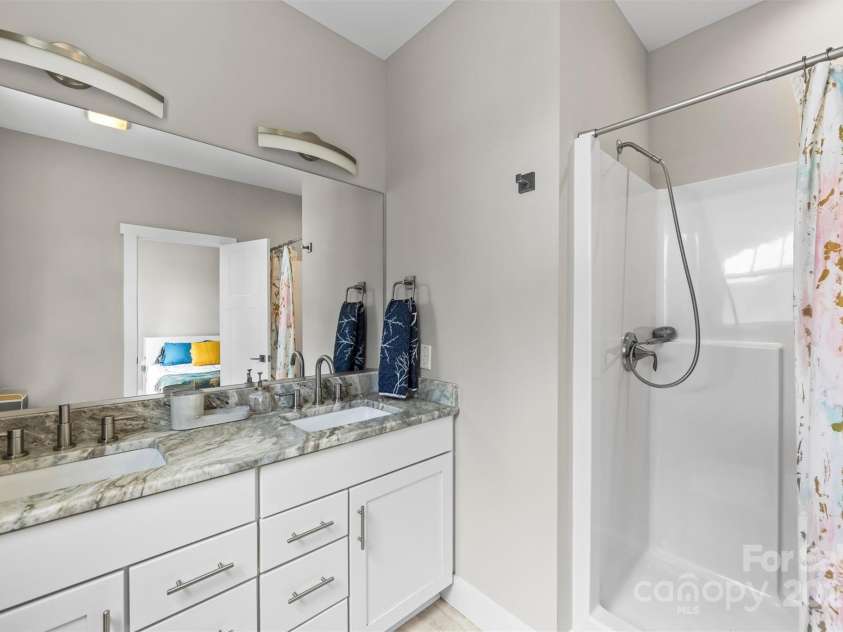24 Blake Court, Arden, NC 28704.  MLS# CAR4288092, YatesRealty ID 30230. 