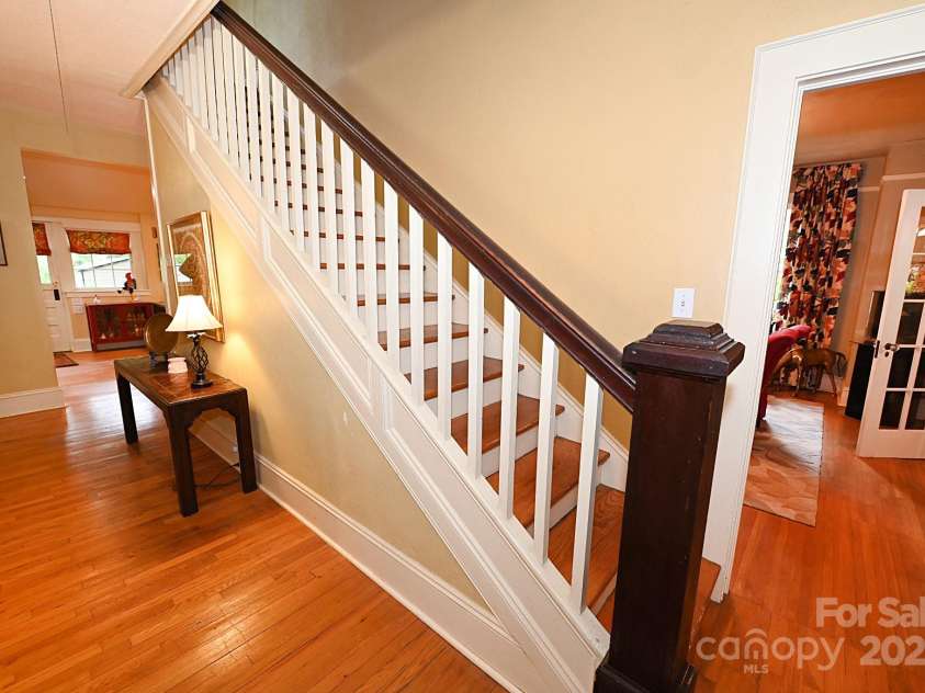 616 Deal Avenue, Newton, NC 28658.  MLS# CAR4264086, YatesRealty ID 30231. 
