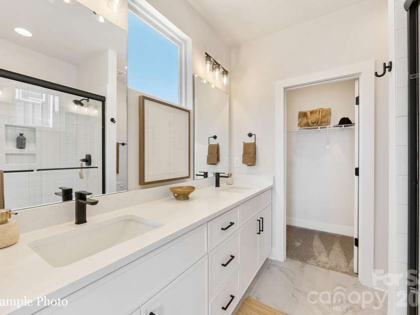 150 Red Azalea Lane, Charlotte, NC 28217.  MLS# CAR4364804, YatesRealty ID 30232. 