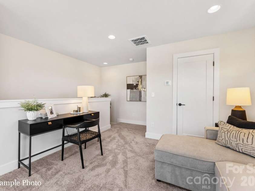 150 Red Azalea Lane, Charlotte, NC 28217.  MLS# CAR4364804, YatesRealty ID 30232. 