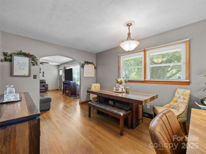 50 Baldwin Road, Arden, NC 28704.  MLS# CAR4288417, YatesRealty ID 30233. 