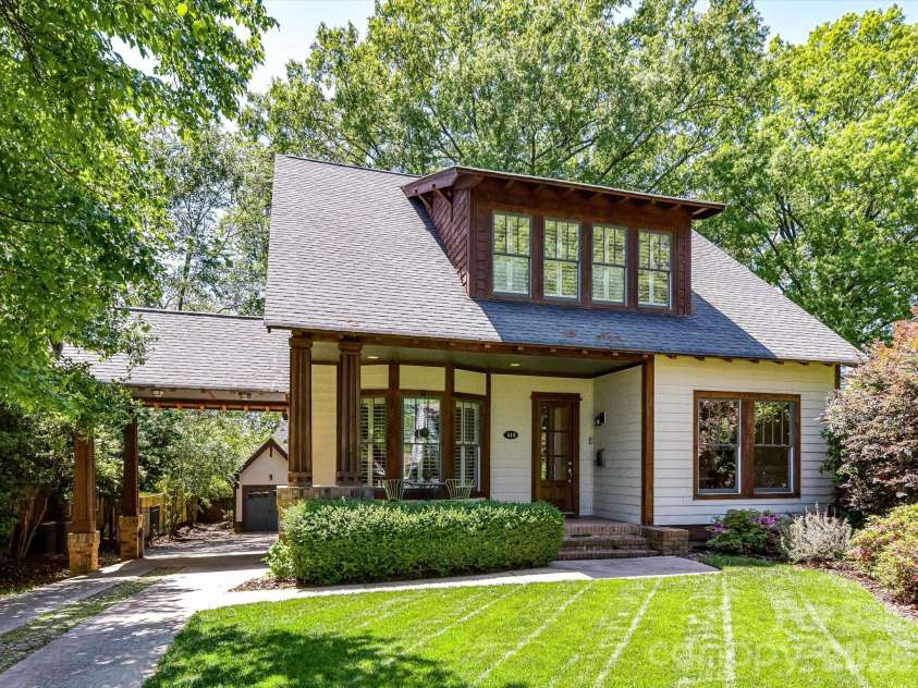 514 Magnolia Avenue, Charlotte, NC 28203.  MLS# CAR4372489, YatesRealty ID 30233. 
