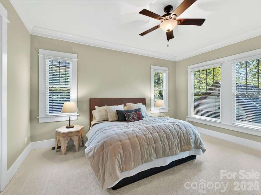 514 Magnolia Avenue, Charlotte, NC 28203.  MLS# CAR4372489, YatesRealty ID 30233. 