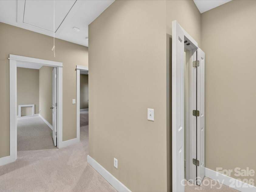 514 Magnolia Avenue, Charlotte, NC 28203.  MLS# CAR4372489, YatesRealty ID 30233. 