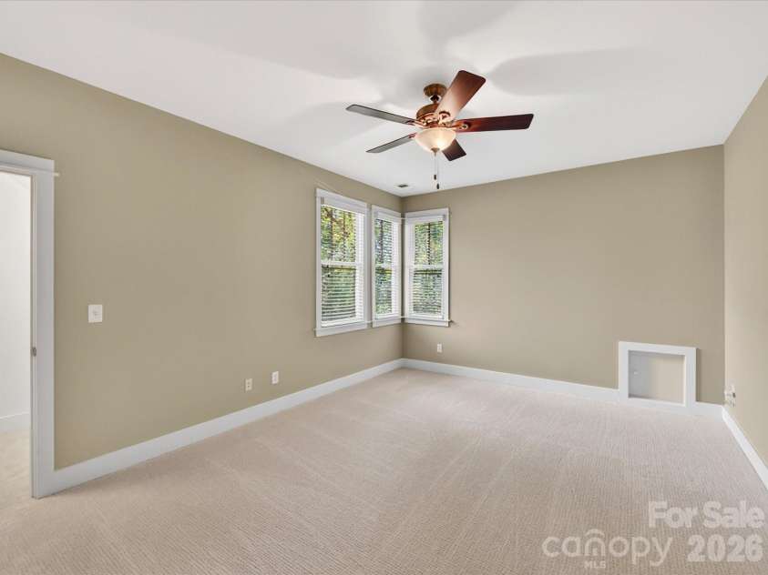 514 Magnolia Avenue, Charlotte, NC 28203.  MLS# CAR4372489, YatesRealty ID 30233. 