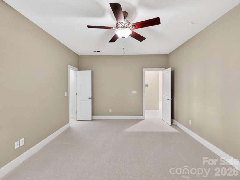 514 Magnolia Avenue, Charlotte, NC 28203.  MLS# CAR4372489, YatesRealty ID 30233. 