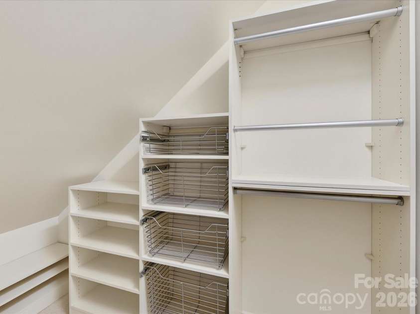514 Magnolia Avenue, Charlotte, NC 28203.  MLS# CAR4372489, YatesRealty ID 30233. 