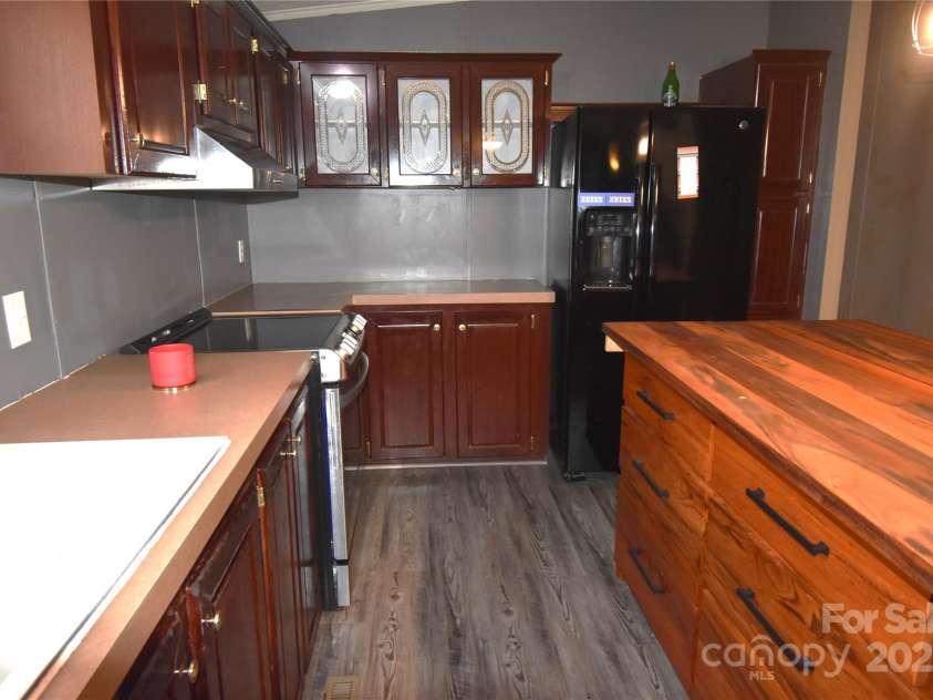 106 Holden Drive, Grover, NC 28073.  MLS# CAR4281680, YatesRealty ID 30234. 