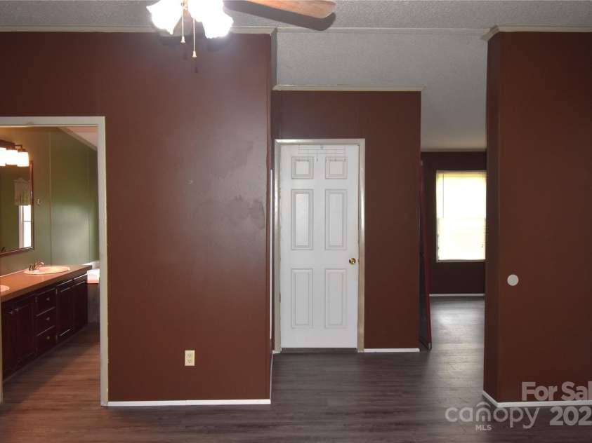 106 Holden Drive, Grover, NC 28073.  MLS# CAR4281680, YatesRealty ID 30234. 
