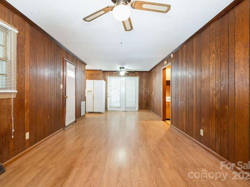 220 Lackey Street, Kings Mountain, NC 28086.  MLS# CAR4278704, YatesRealty ID 30235. 